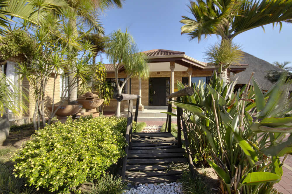 Gecko Inn Richards Bay Exterior foto
